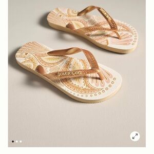 Havaianas x Farm Rio Gold and Cream Thong Sandals